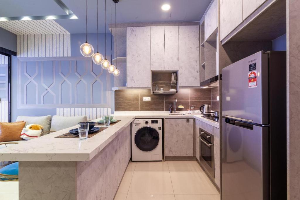 Highpark Suites In Petaling Jaya, Kelana Jaya By Plush Kampong Baharu Sungai Way Exteriér fotografie